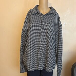 Blue and White Houndstooth Button-Up Shirt